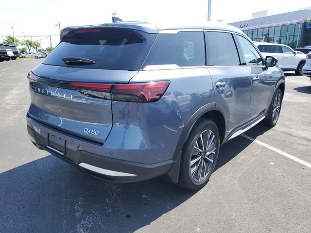Certified 2026 INFINITI QX60 Luxe w/ Cargo Package FWD image 4