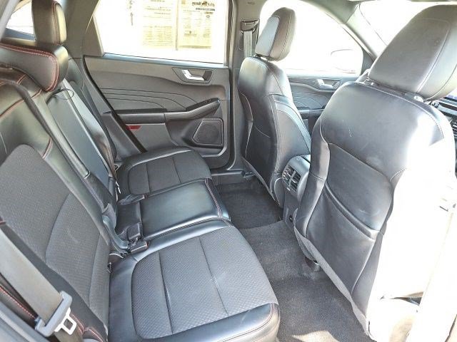 Used 2024 Ford Escape ST-Line AWD/4WD image 17
