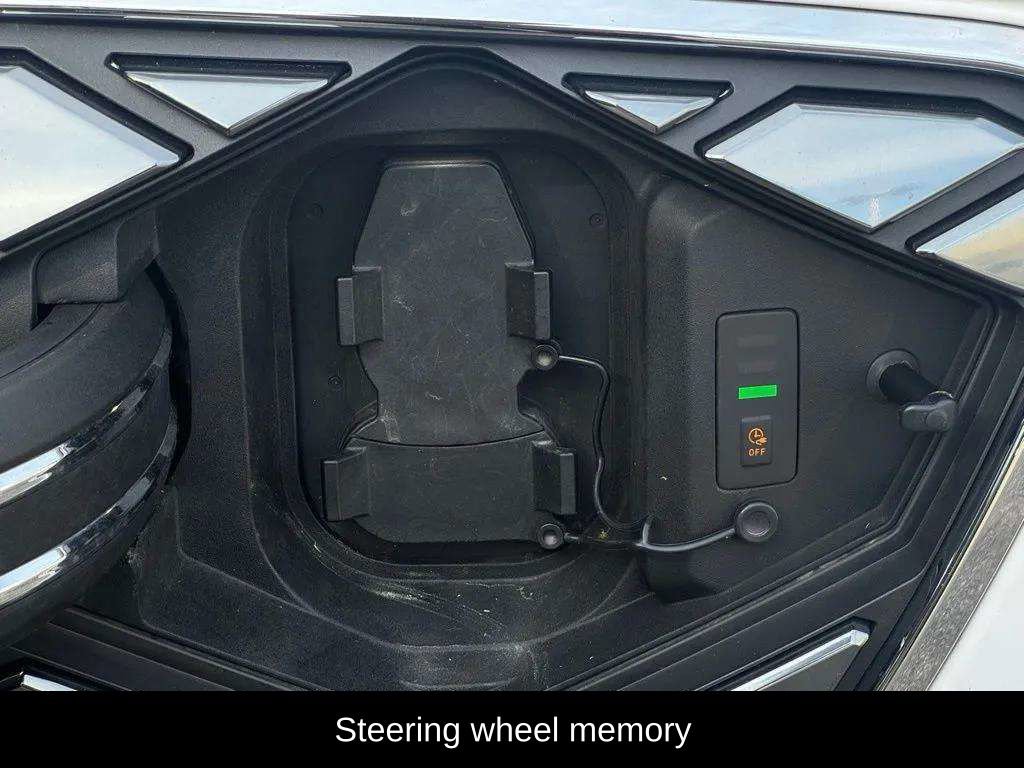 Used 2024 Genesis Electrified GV70 Advanced image 9