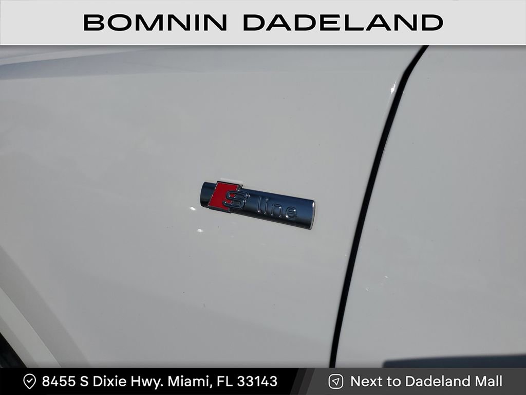 Used 2021 Audi Q8 Premium Plus image 14