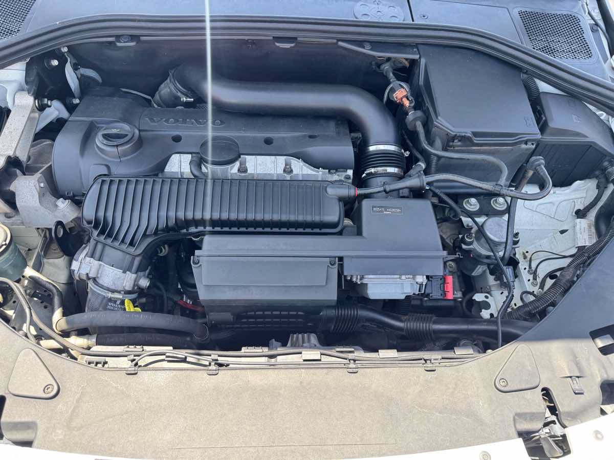 Used 2012 Volvo S60 T5 w/ Climate Pkg FWD image 19