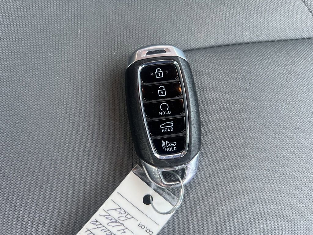Used 2023 Hyundai Elantra SEL w/ Cargo Package image 24