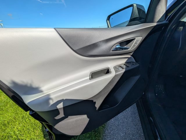 Used 2024 Chevrolet Equinox LS w/ LS Convenience Package FWD image 17