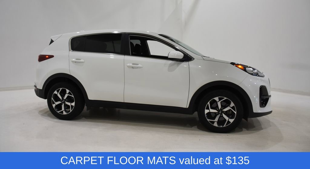 Used 2020 Kia Sportage LX FWD image 3