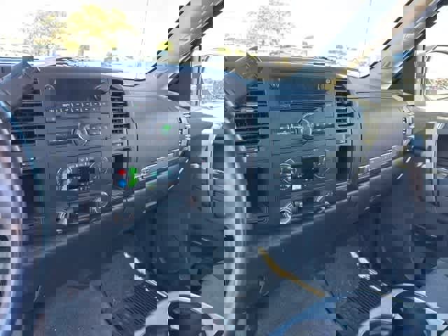 Used 2013 Chevrolet Silverado 1500 LT image 18