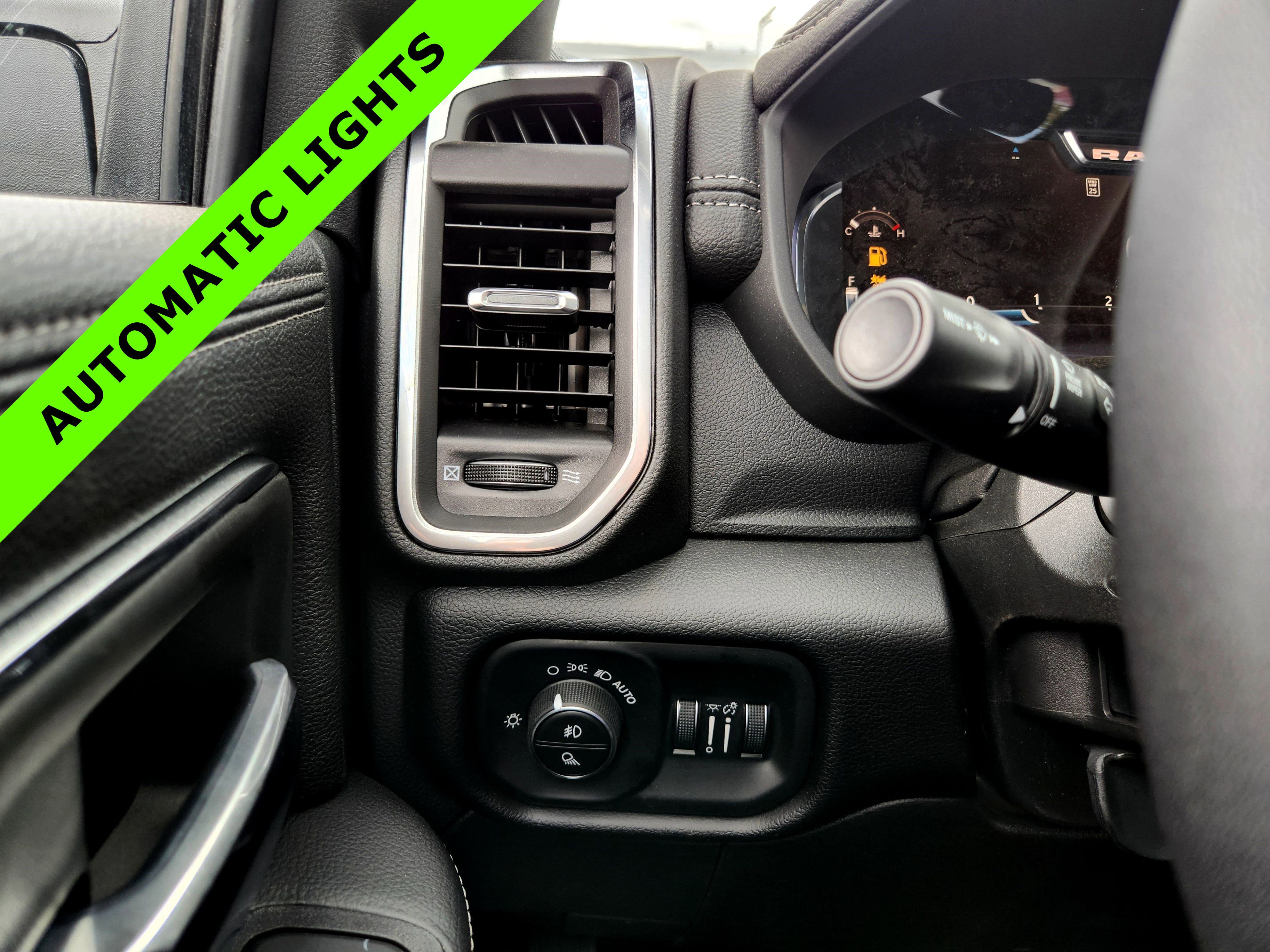 New 2026 RAM 4500 4x4 Crew Cab DRW w/ Laramie Trim Package image 14