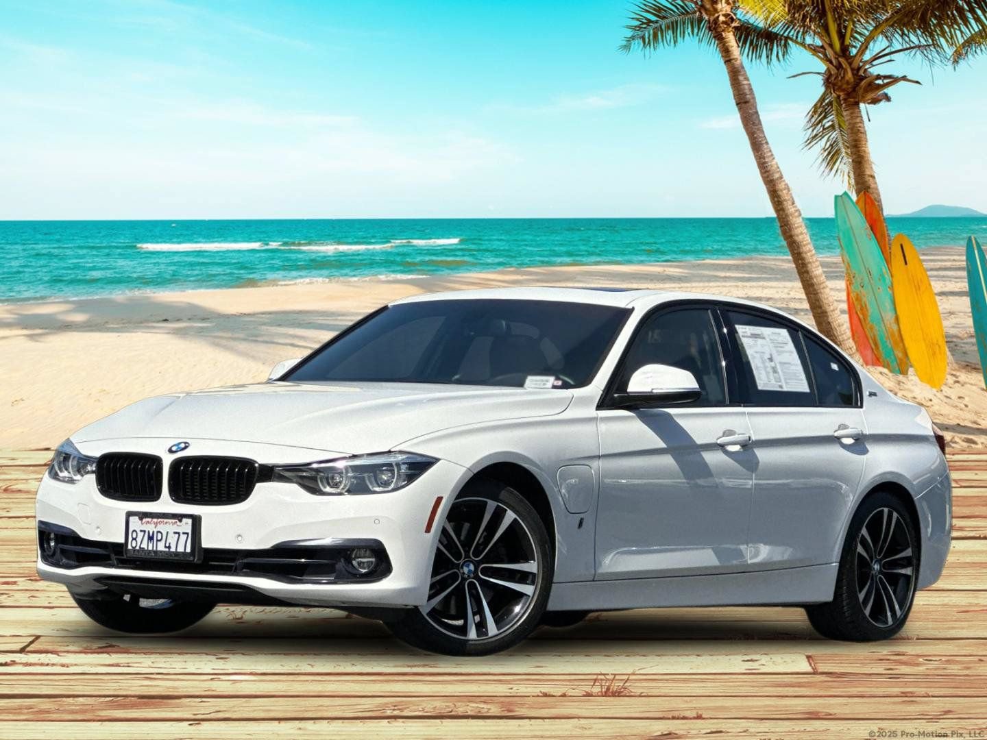 Used 2018 BMW 330e w/ Convenience Package RWD image 2