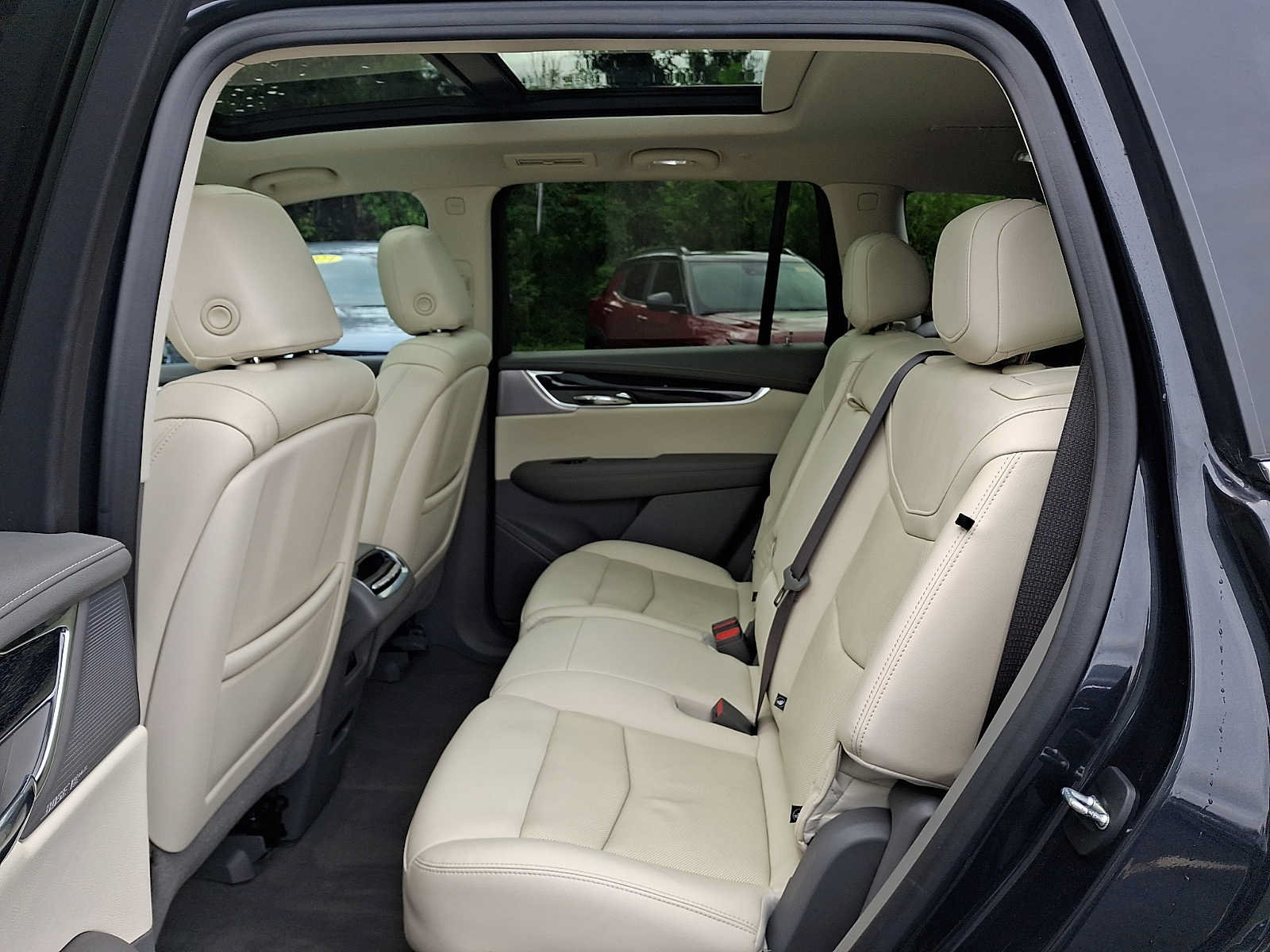 Used 2021 Cadillac XT6 Premium Luxury AWD/4WD image 10