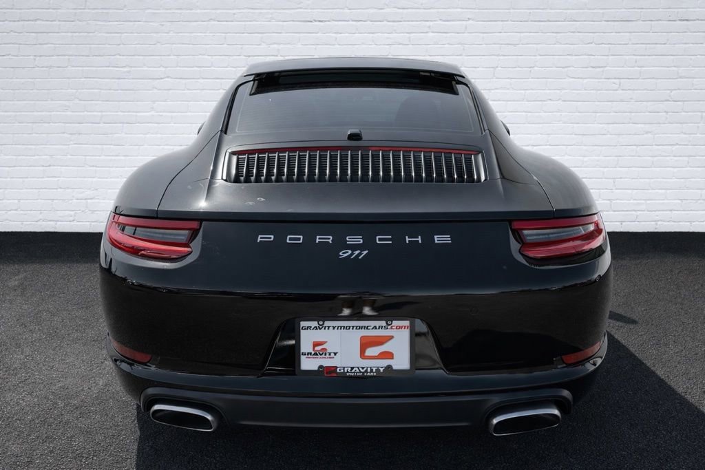 Used 2019 Porsche 911 Carrera image 5