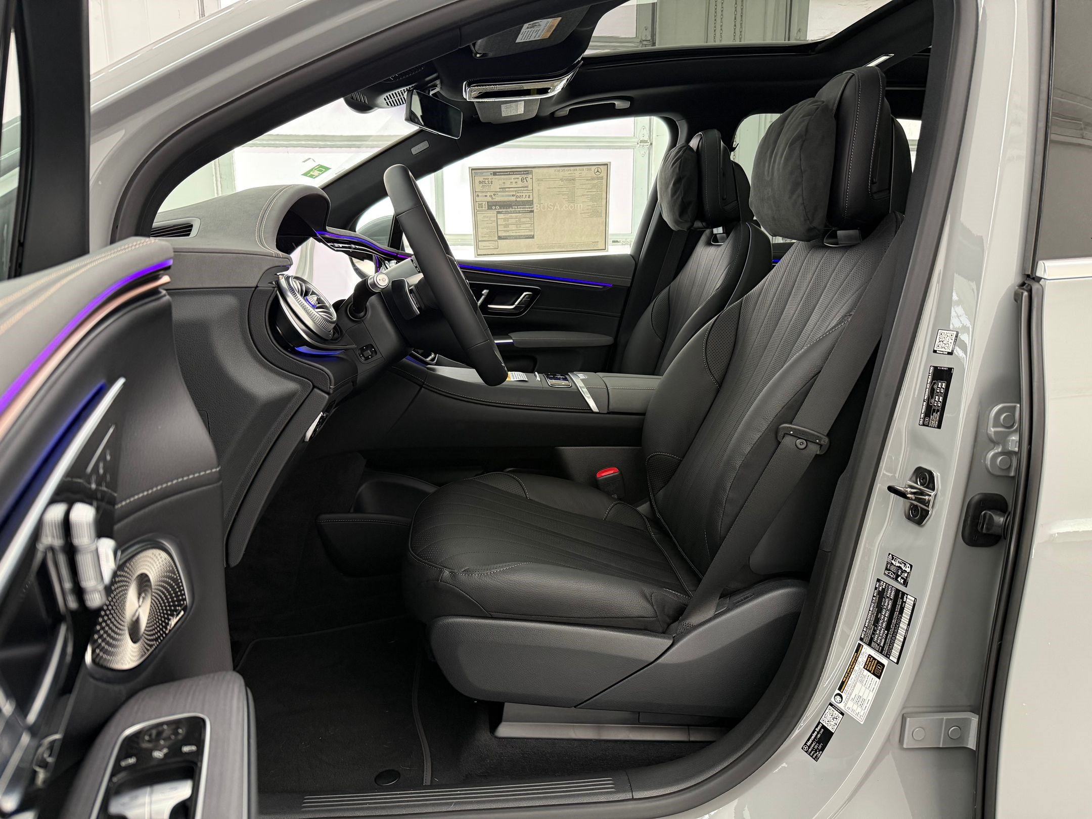 New 2027 Mercedes-Benz EQS 400 4MATIC SUV image 5