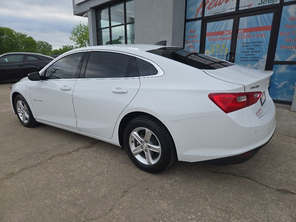 Used 2024 Chevrolet Malibu LS FWD image 6