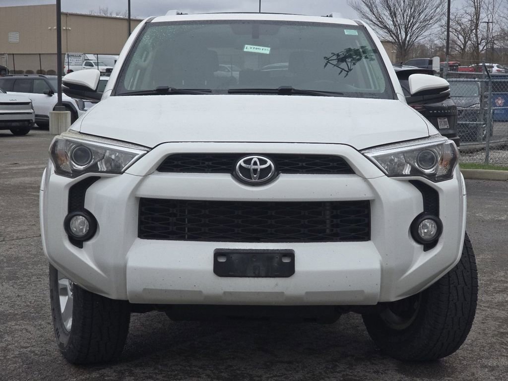 Used 2014 Toyota 4Runner SR5 Premium image 8