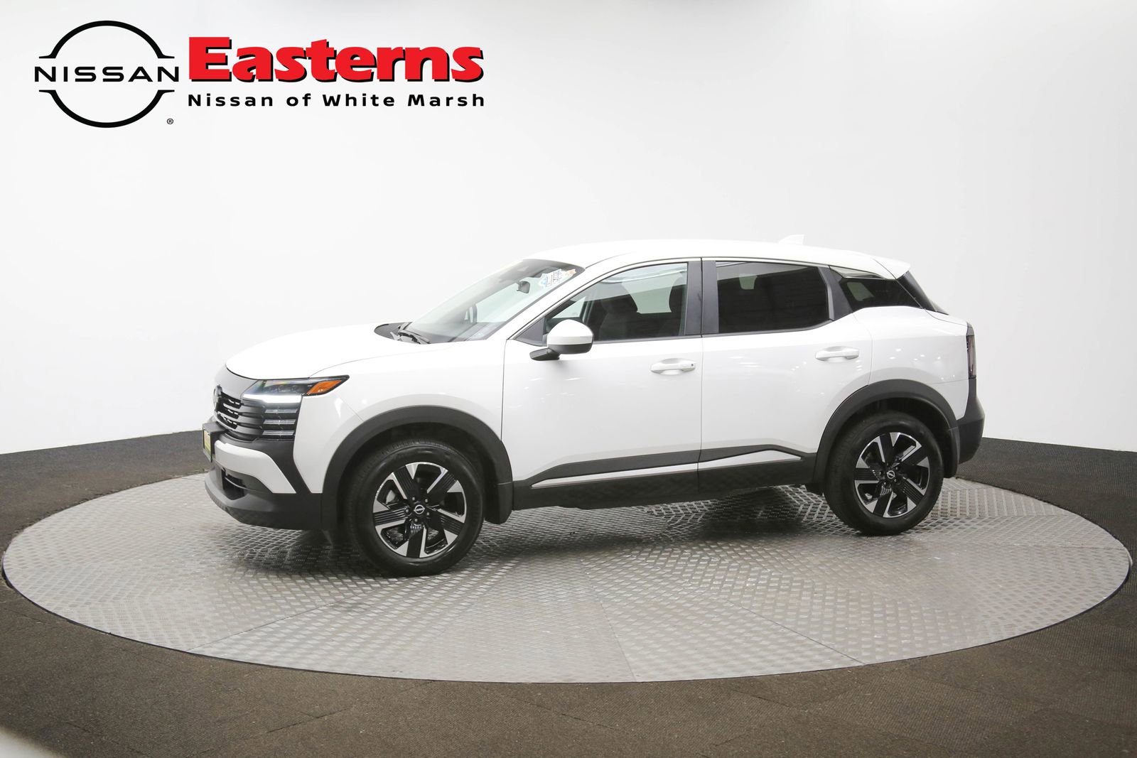 Used 2025 Nissan Kicks SV image 56