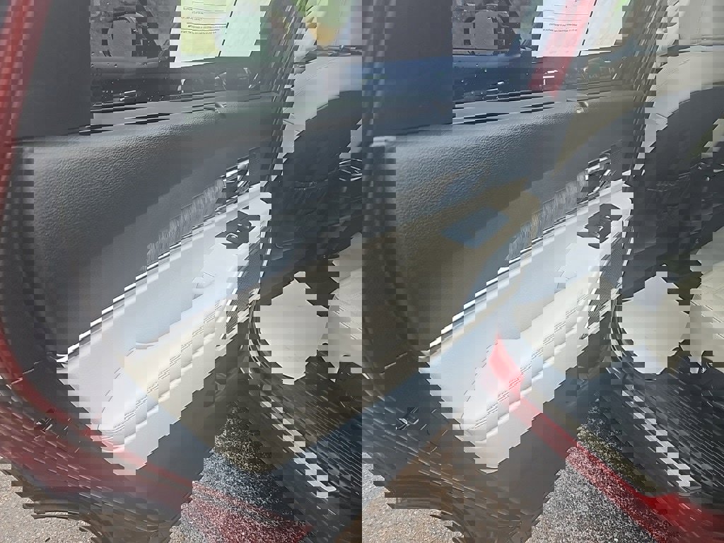 Used 2024 Kia Telluride SX Prestige w/ Towing Package image 17