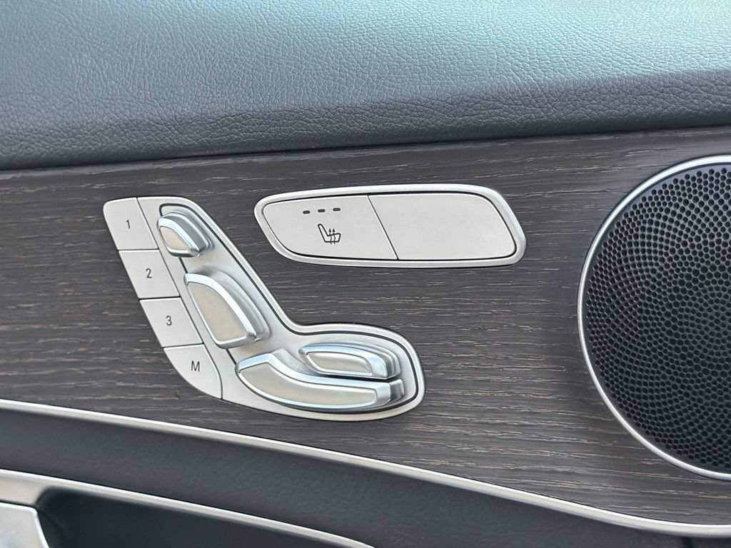 Used 2019 Mercedes-Benz C 300 Sedan w/ Multimedia Package image 34