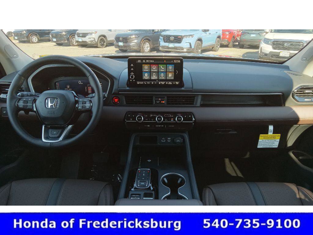 Certified 2025 Honda Pilot Elite image 11