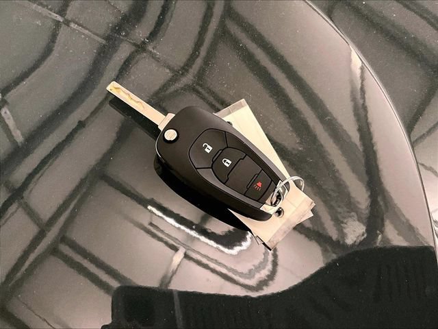 Used 2026 Chevrolet Trax LS FWD image 9