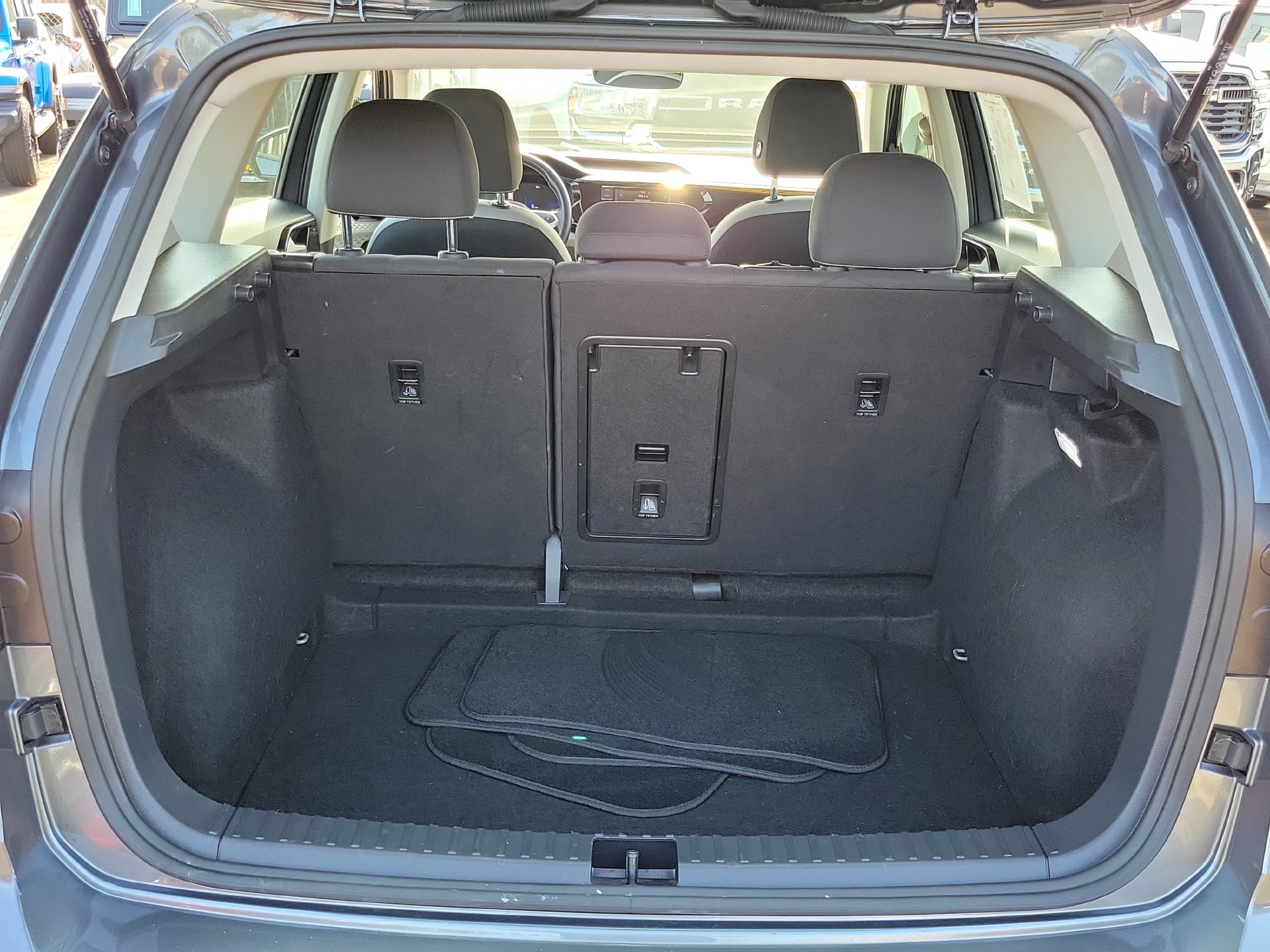 Used 2024 Volkswagen Taos S FWD image 18