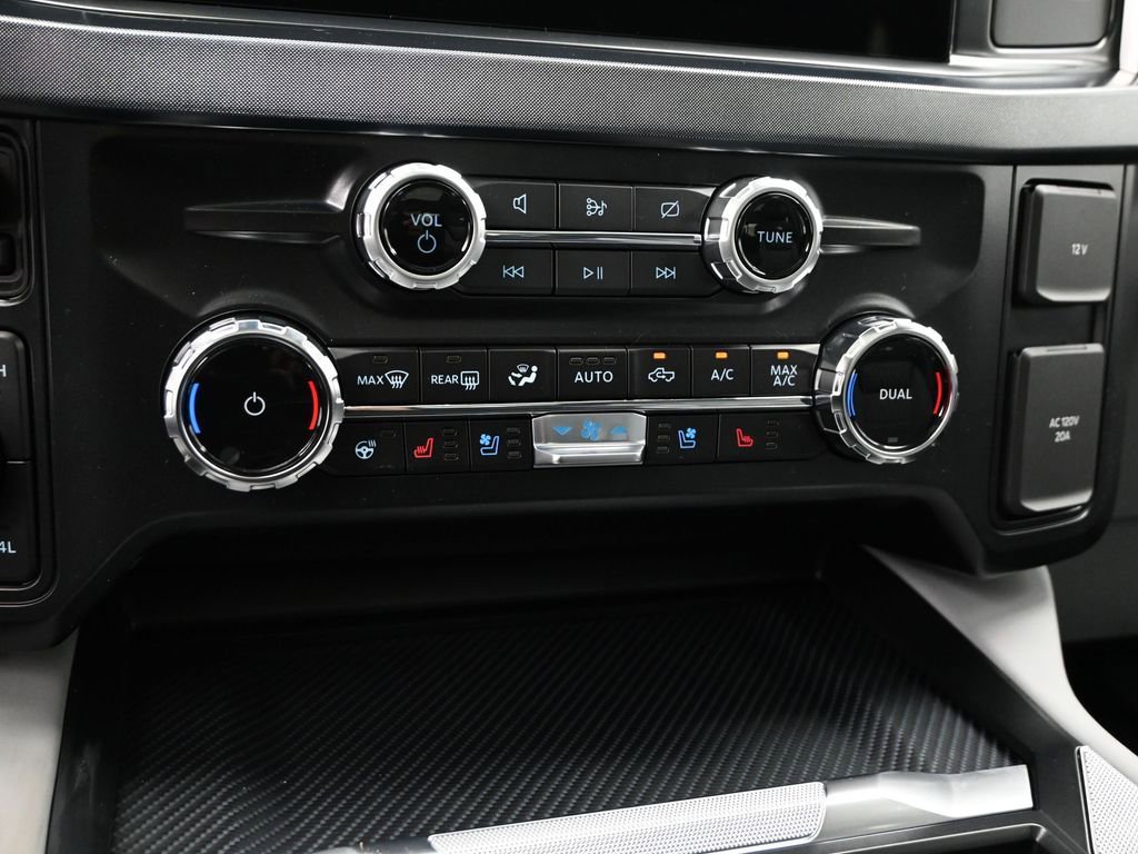Certified 2024 Ford F250 Limited w/ FX4 Off-Road Package image 17