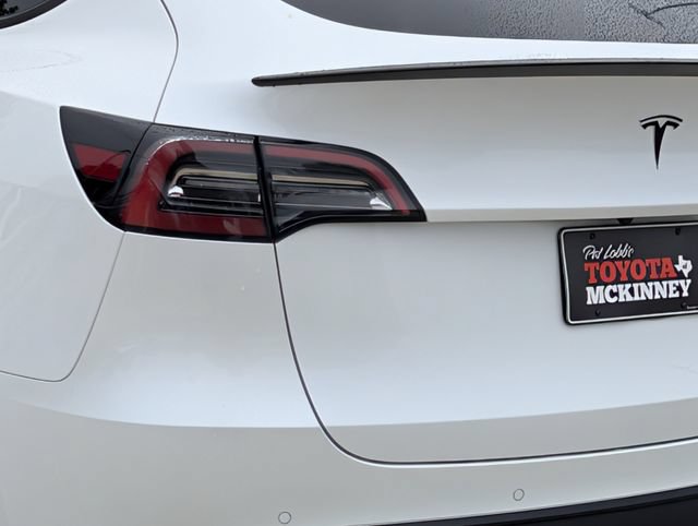 Used 2022 Tesla Model Y Performance AWD/4WD image 8