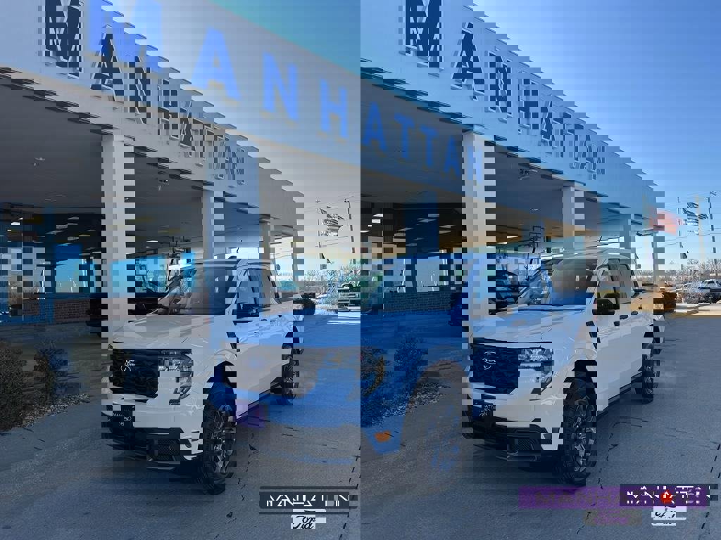 New 2025 Ford Maverick XLT w/ XLT Luxury Package