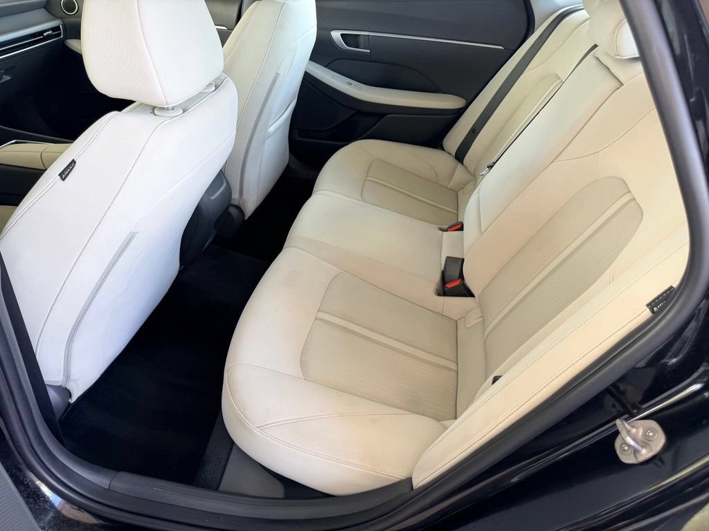 Used 2025 Hyundai Sonata SEL FWD image 29