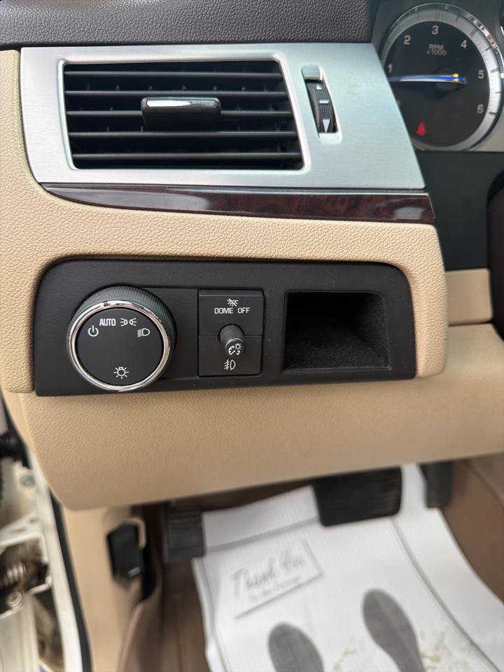 Used 2013 Cadillac Escalade ESV Premium AWD/4WD image 14
