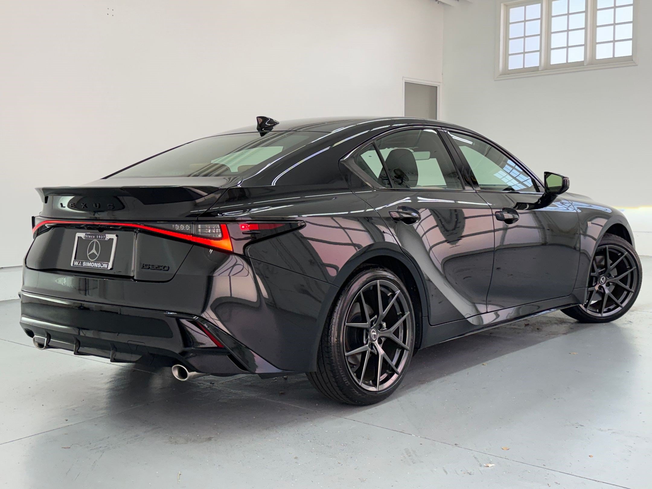 Used 2026 Lexus IS 350 F Sport w/ Accessory Package Z1 RWD image 8