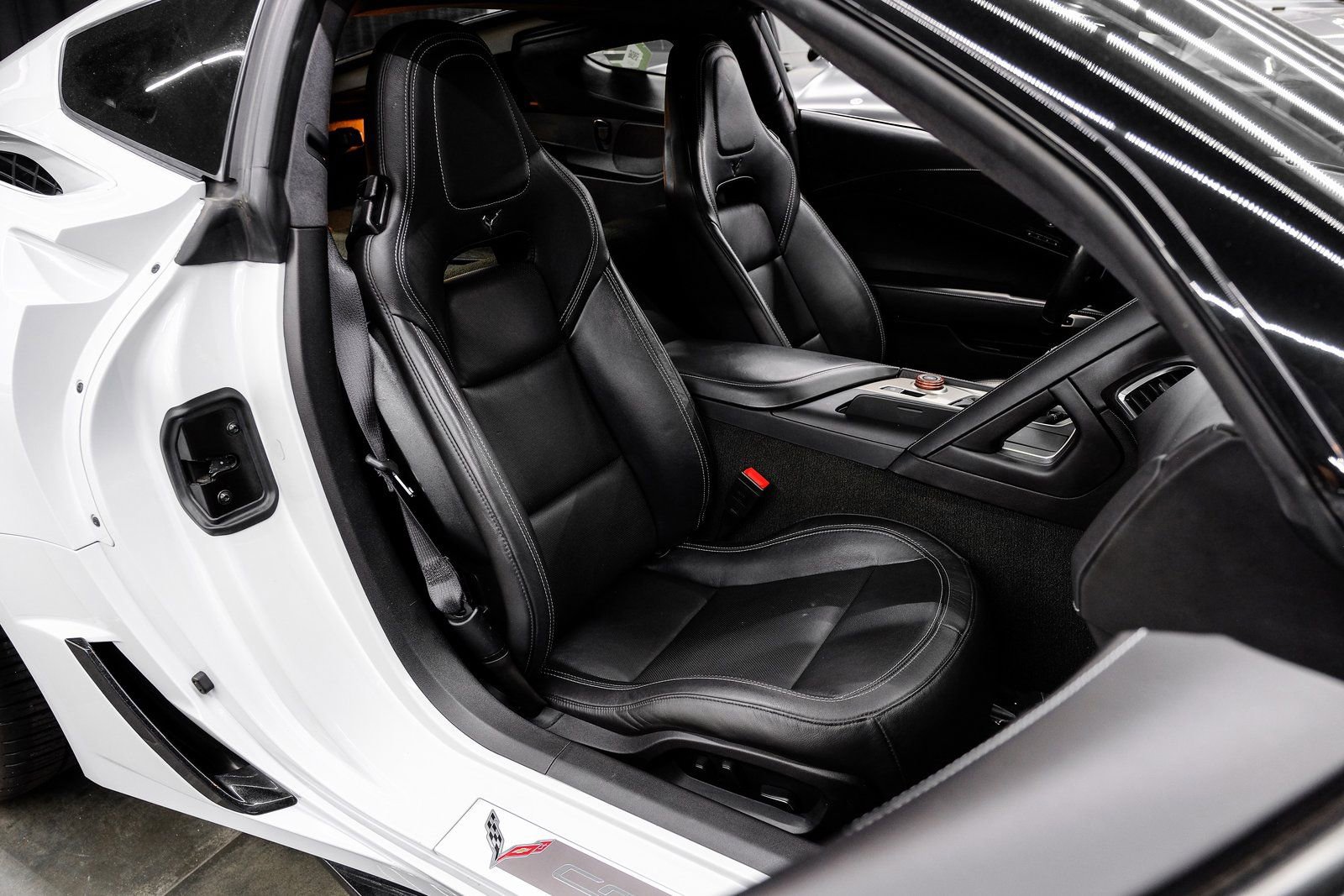 Used 2018 Chevrolet Corvette Grand Sport image 40