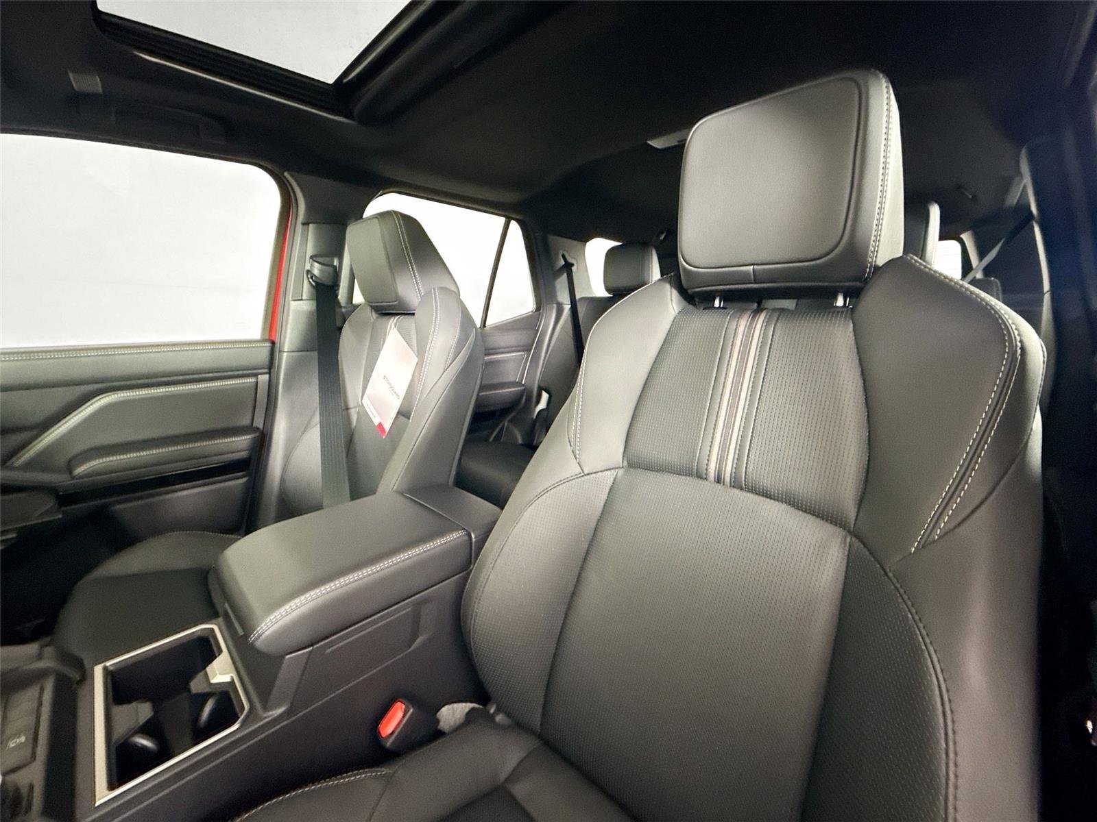 New 2026 Toyota 4Runner Limited AWD/4WD image 13