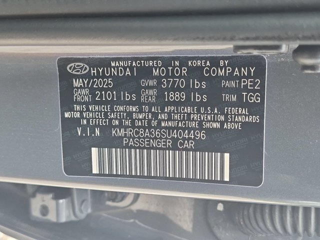 Used 2025 Hyundai Venue SEL FWD image 35