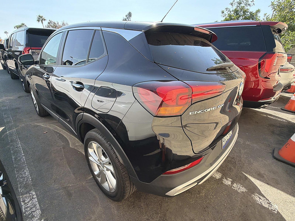 Used 2023 Buick Encore GX Preferred w/ Cold Weather Comfort Package FWD image 3
