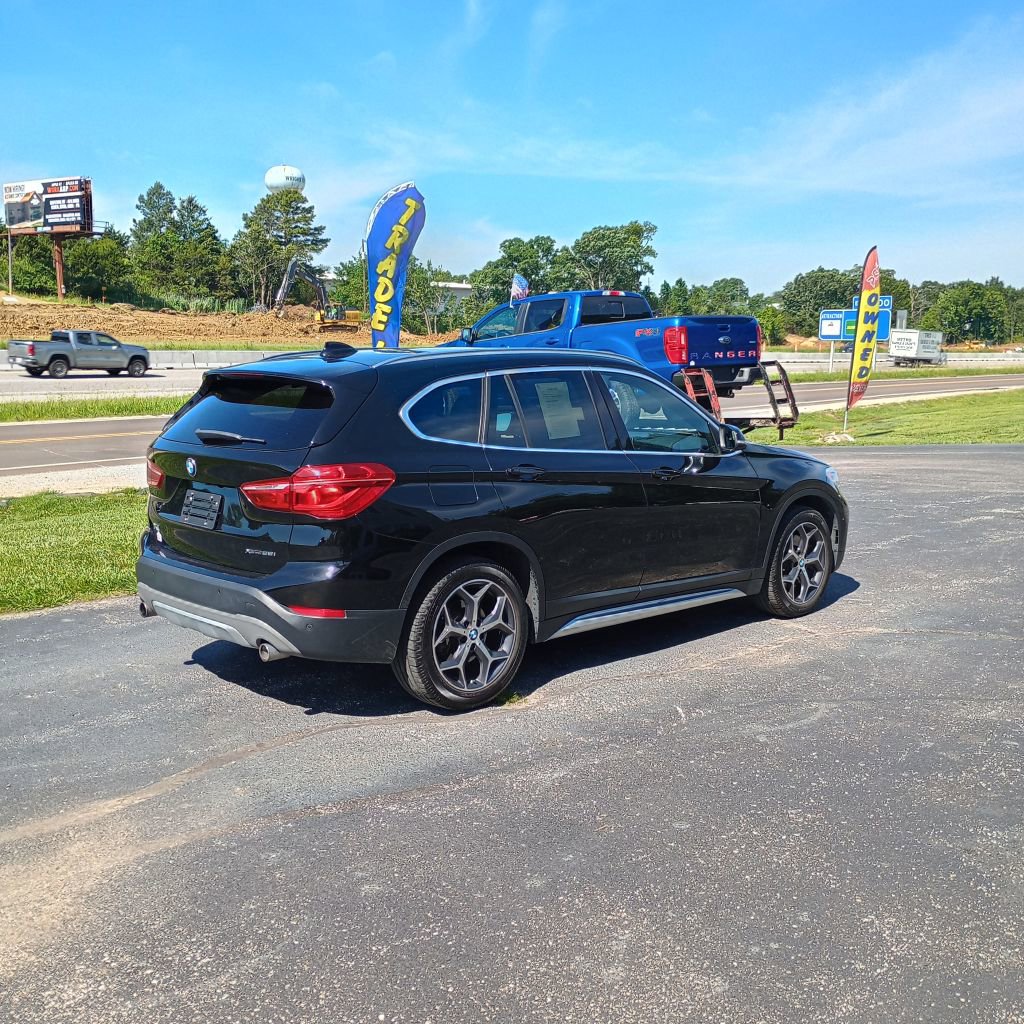 Used 2018 BMW X1 xDrive28i AWD/4WD image 5
