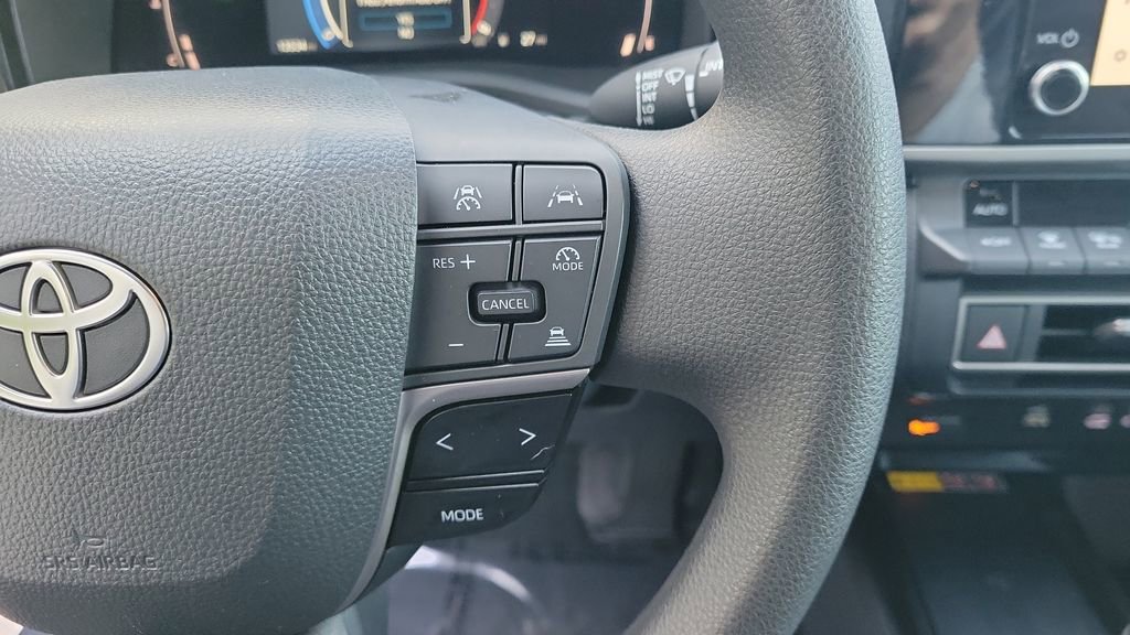 Certified 2025 Toyota Camry LE FWD image 21