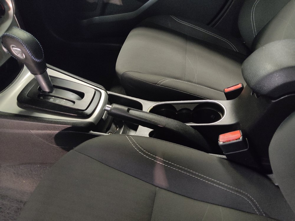 Used 2019 Ford Fiesta SE FWD image 26