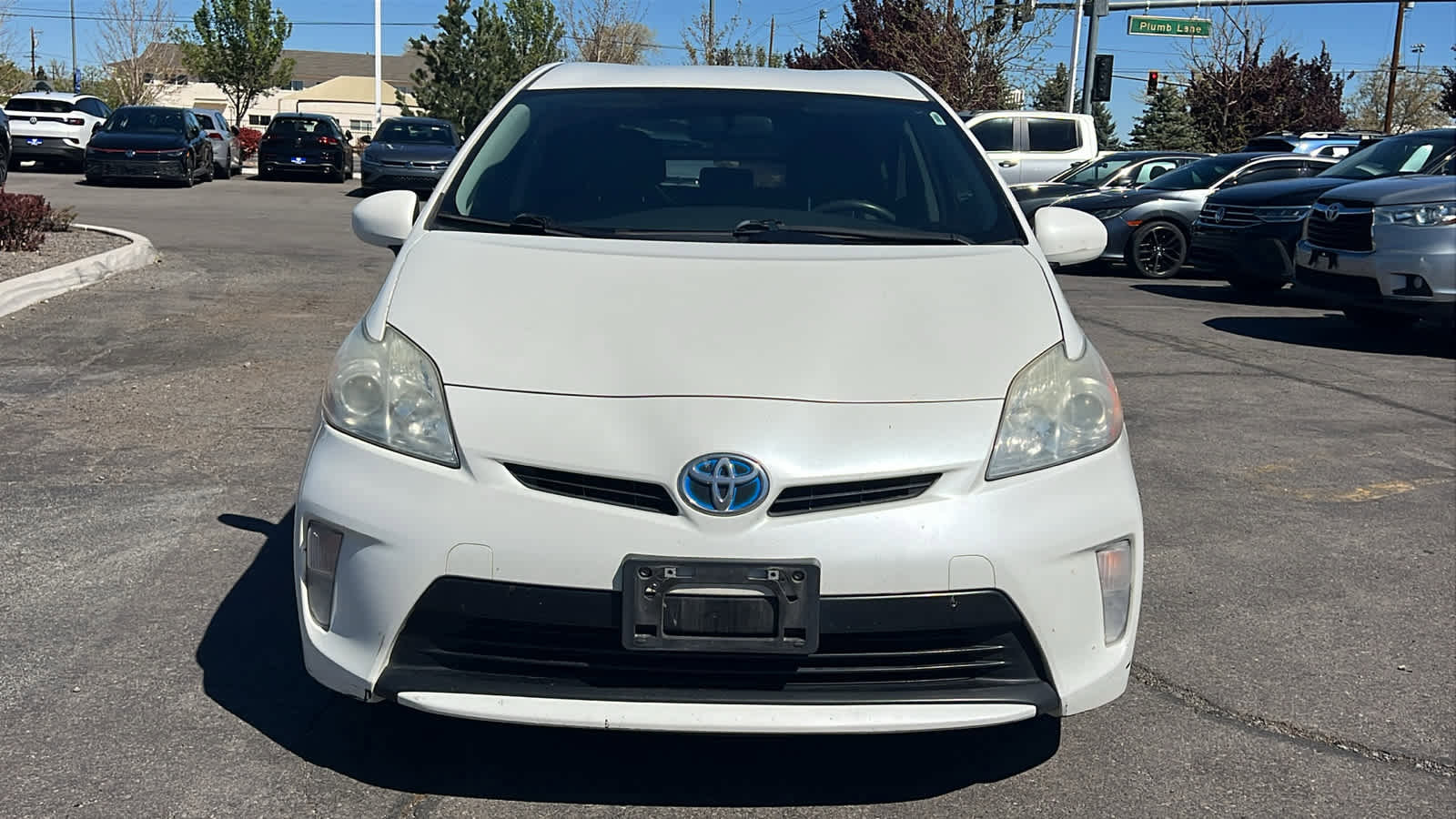 Used 2015 Toyota Prius Two FWD image 2