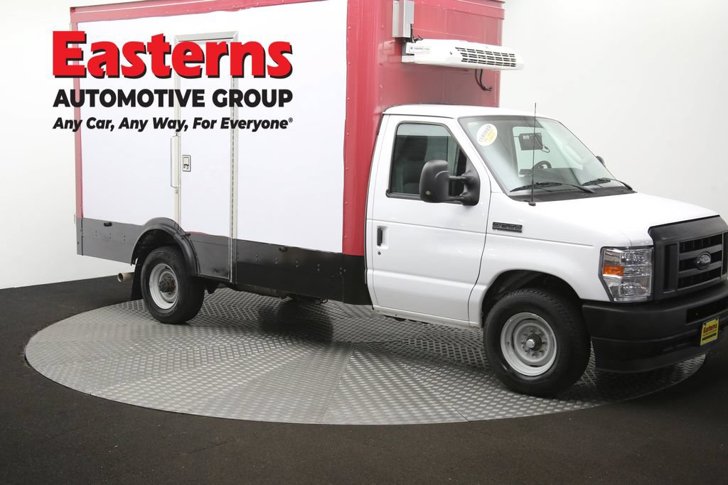 Used 2023 Ford E-350 and Econoline 350 Super Duty w/ Power Windows & Locks Group RWD image 47