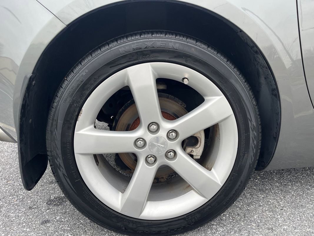 Used 2006 Pontiac Solstice w/ Premium Package image 11