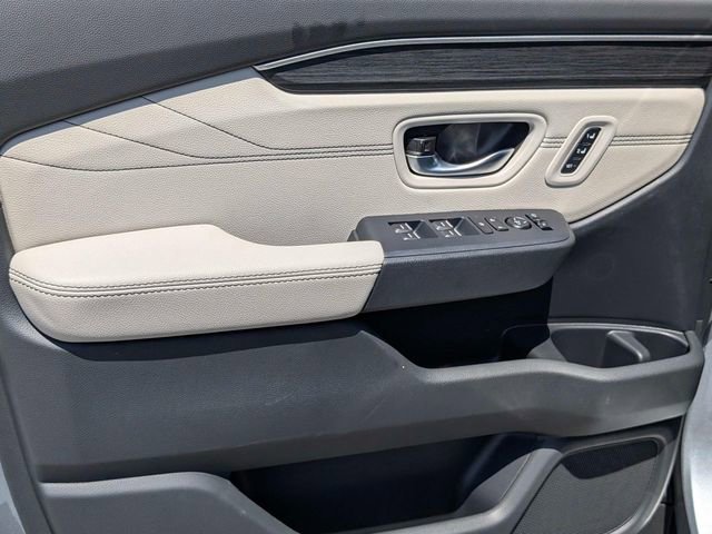 New 2026 Honda Pilot Touring image 12
