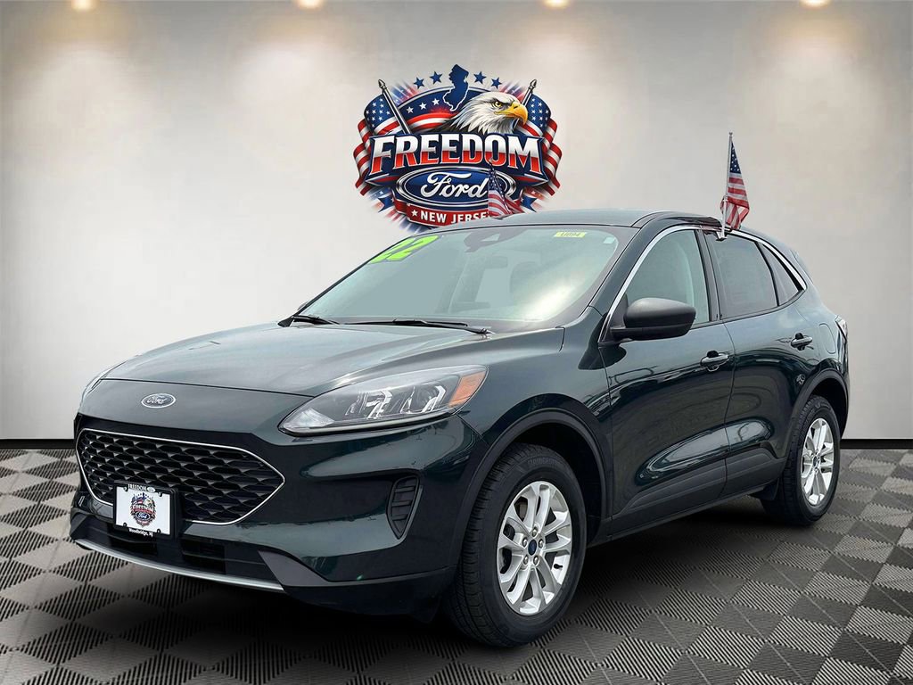 Used 2022 Ford Escape SE w/ Convenience Package AWD/4WD image 2