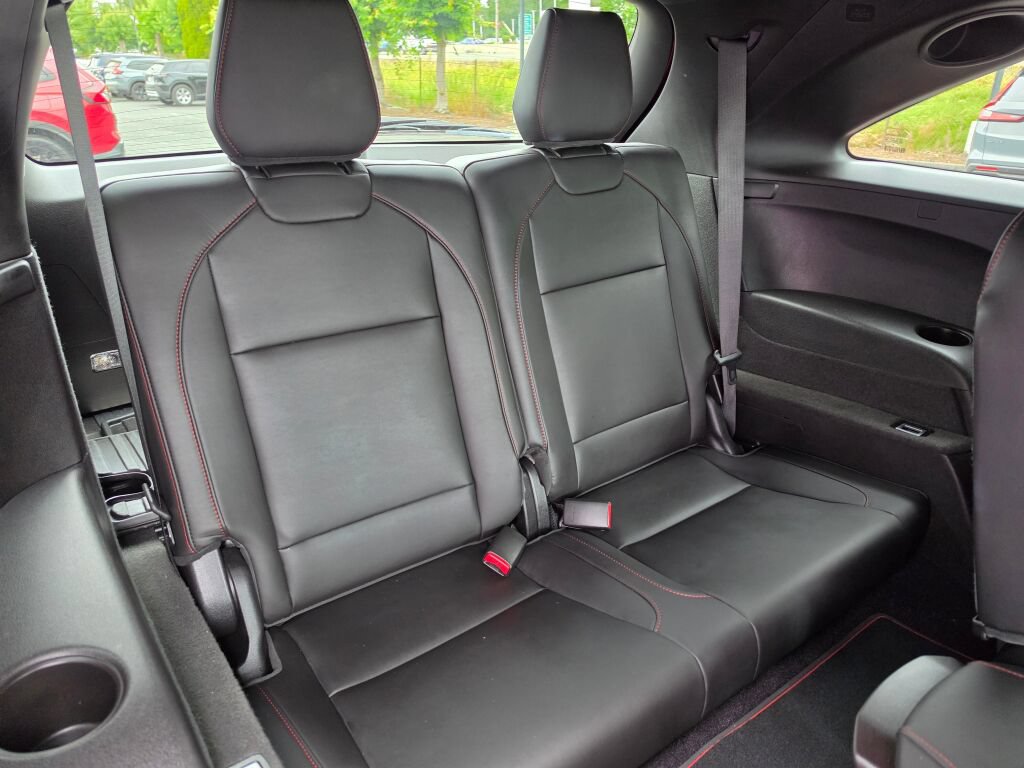Used 2020 Acura MDX w/ Advance & Entertainment Pac AWD/4WD image 13