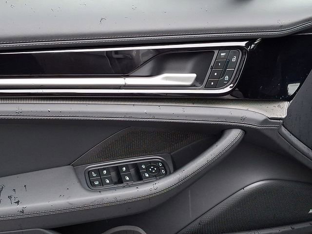 Certified 2025 Porsche Panamera Turbo S AWD/4WD image 16