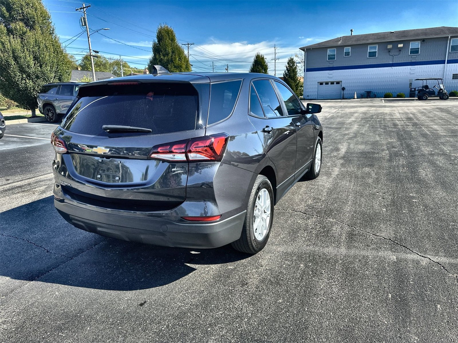 Used 2022 Chevrolet Equinox LS w/ LS Convenience Package image 8
