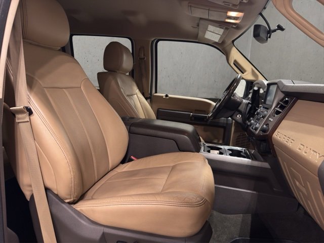 Used 2014 Ford F250 Lariat w/ Lariat Interior Package image 19