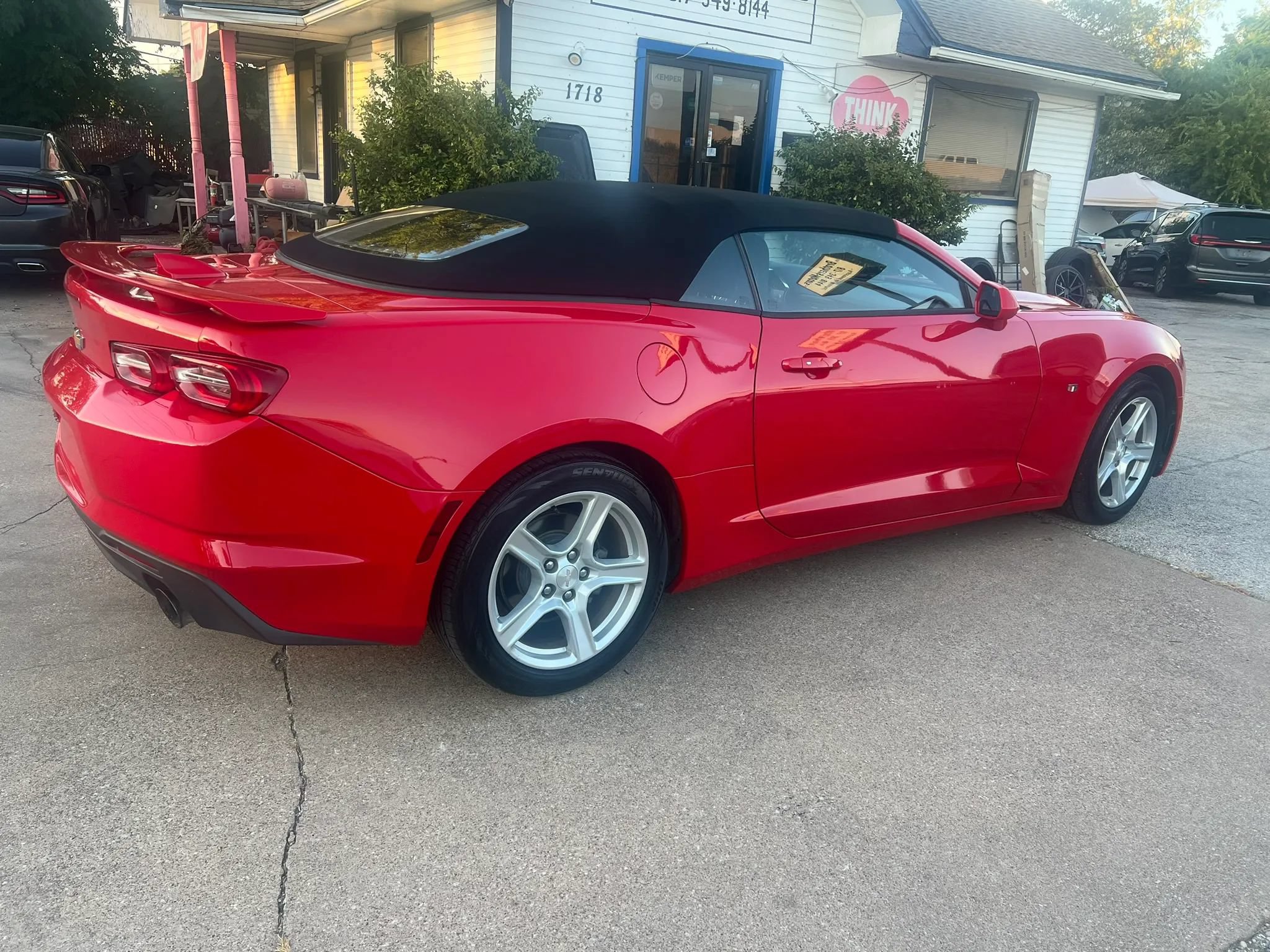 Used 2019 Chevrolet Camaro LT RWD image 4