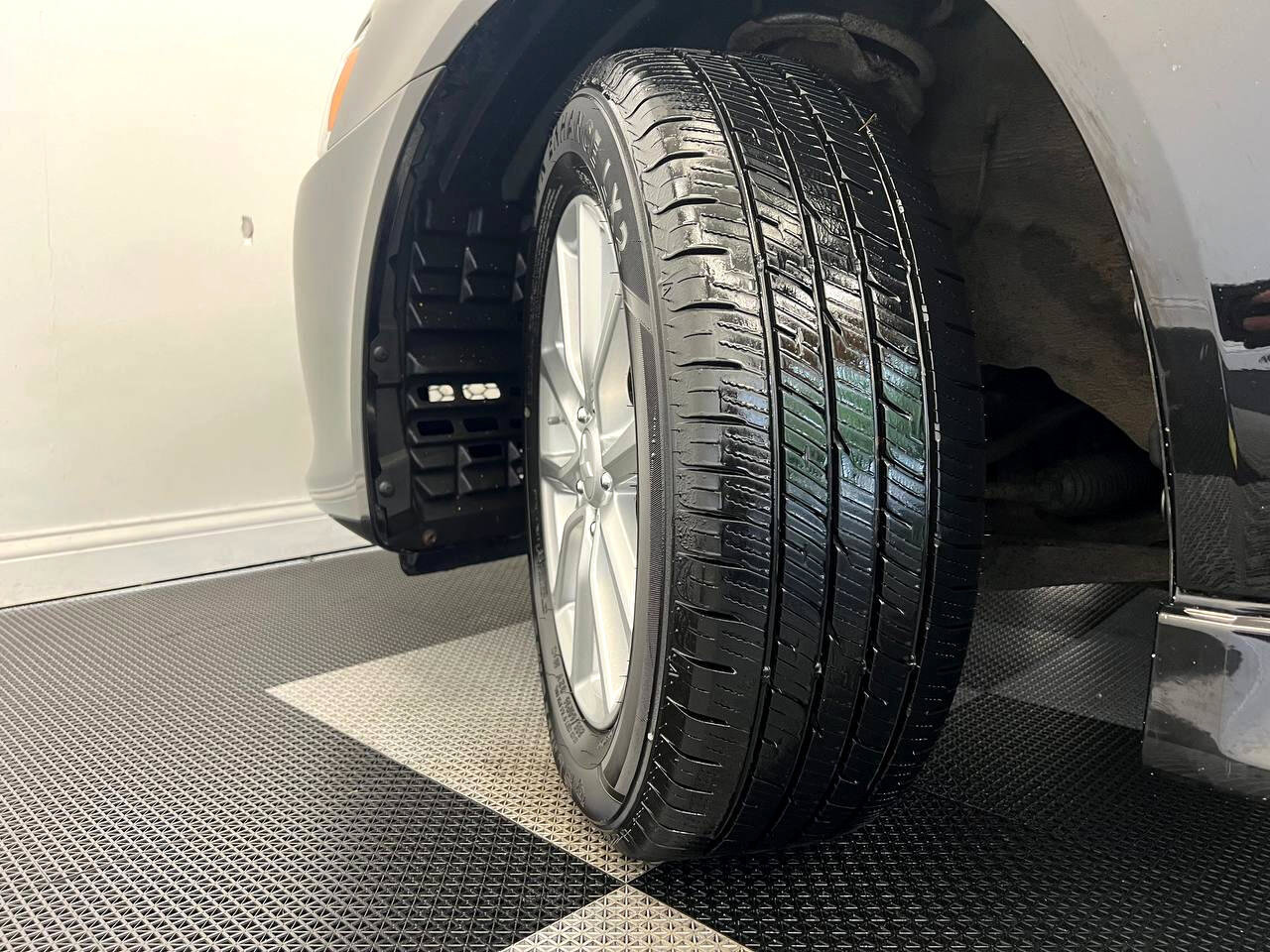 Used 2016 Mitsubishi Lancer AWD Sedan image 28