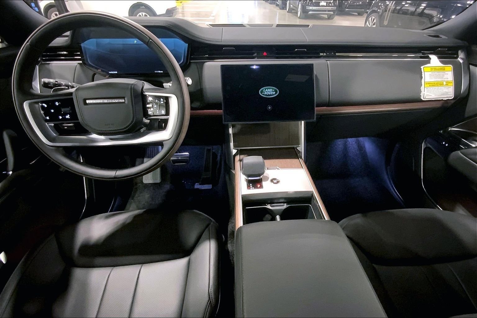New 2026 Land Rover Range Rover SE image 5