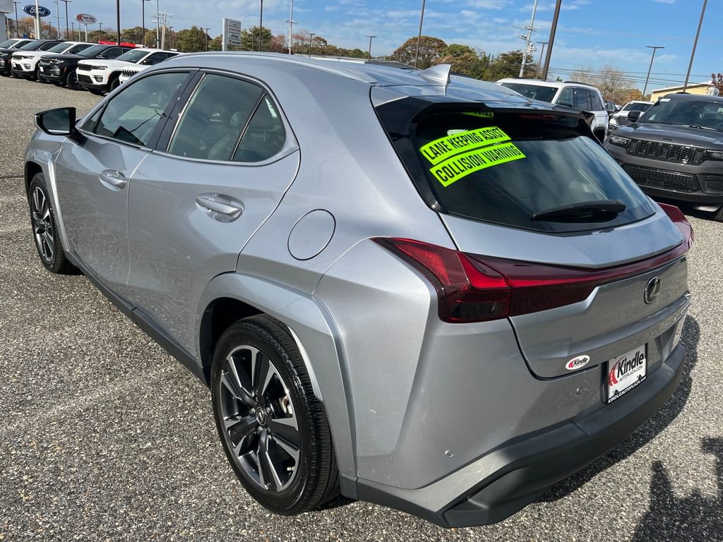 Used 2023 Lexus UX 250h AWD w/ Accessory Package (Z2) image 29
