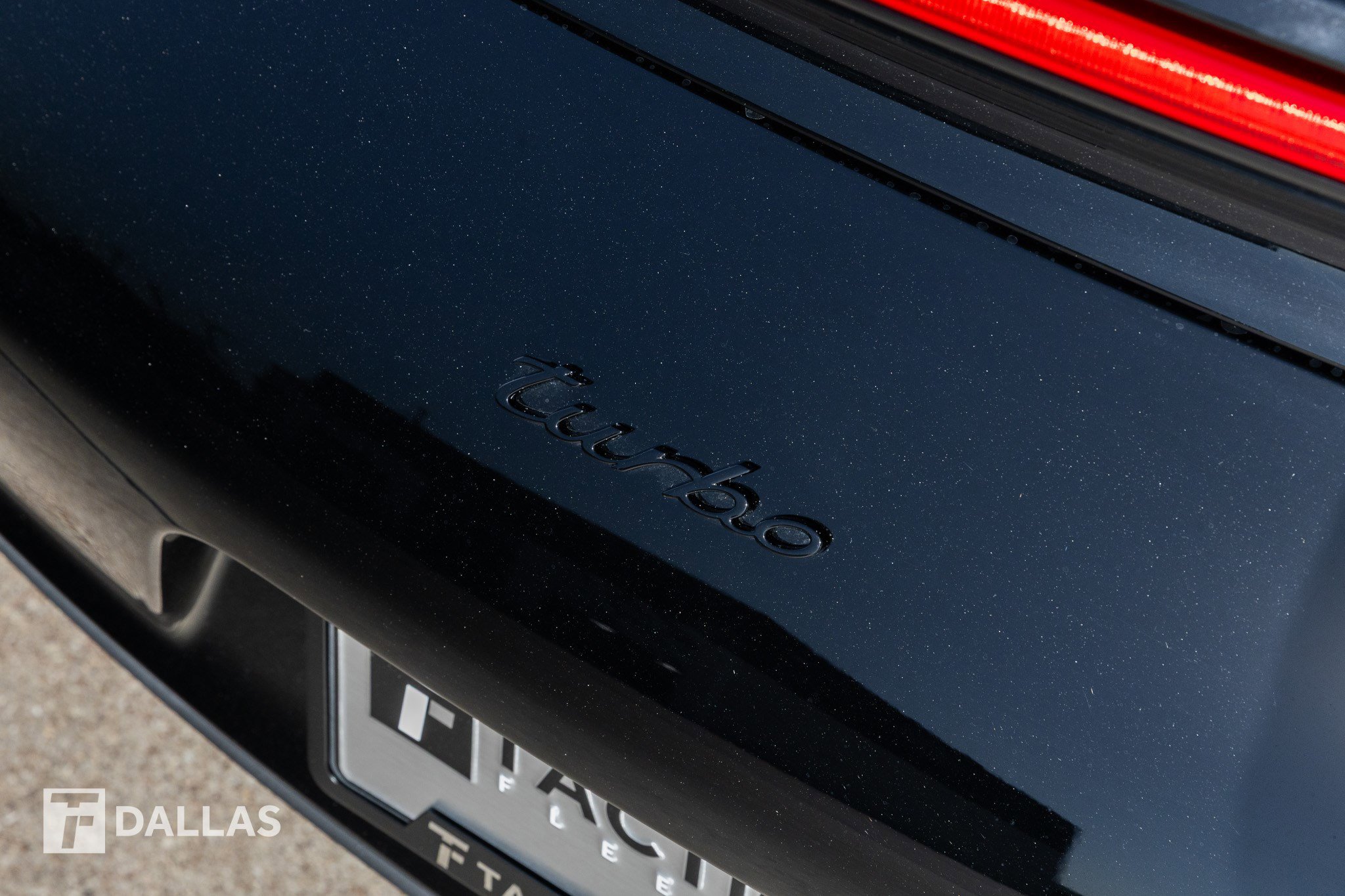 Used 2018 Porsche 911 Turbo image 19