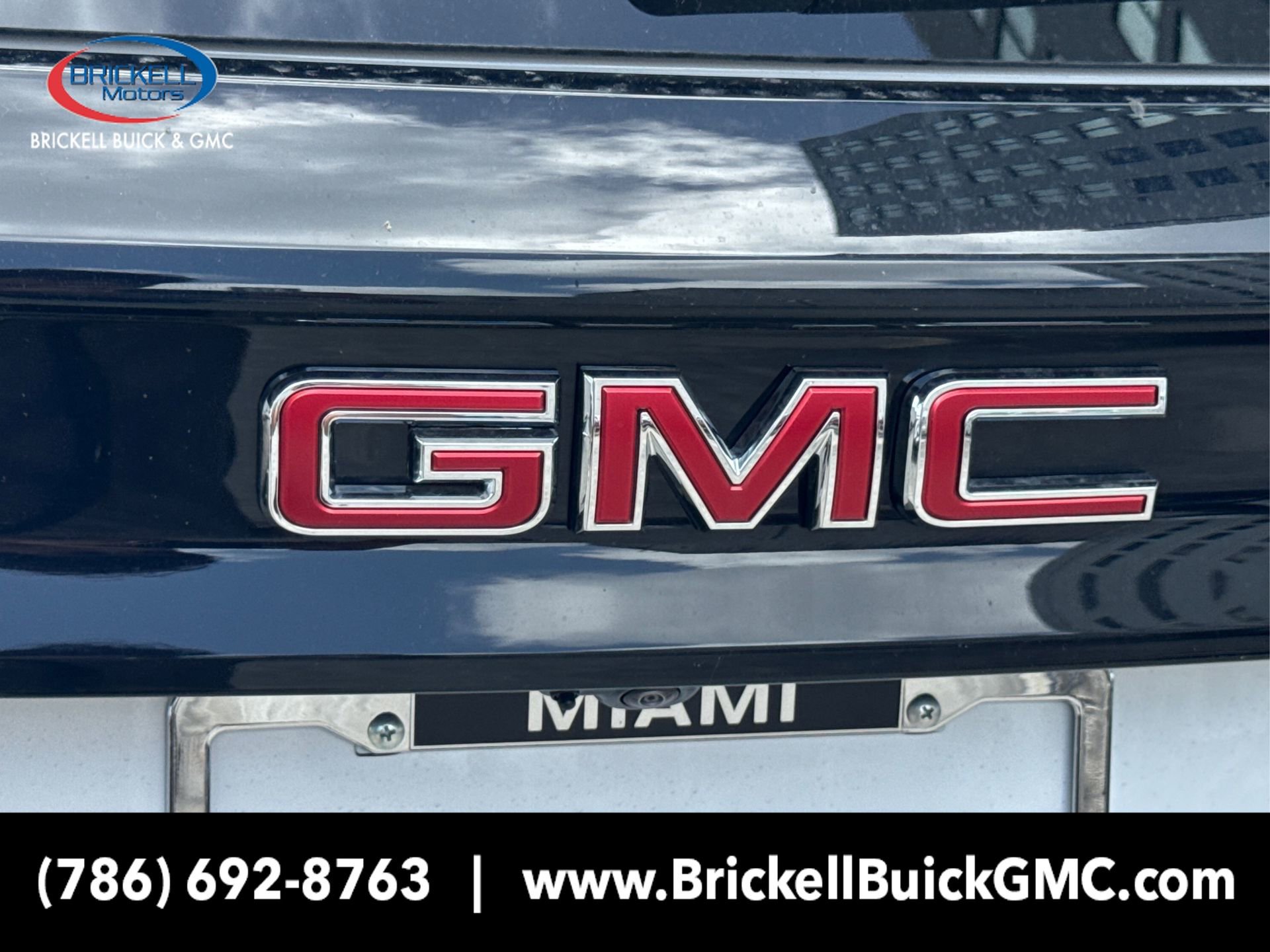 New 2025 GMC Acadia Elevation w/ Elevation Premium Package image 17